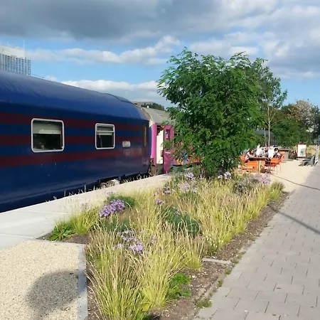 Hostel Train Amszterdam
