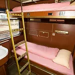 Hostel Train *