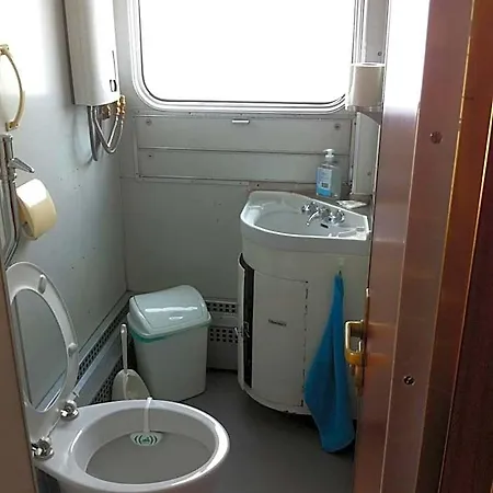 Train Hostel *
