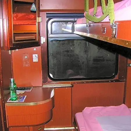 Hostel Train
