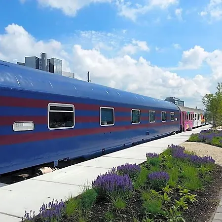 Hostel Train *