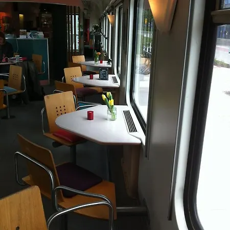 Vandrarhem Train