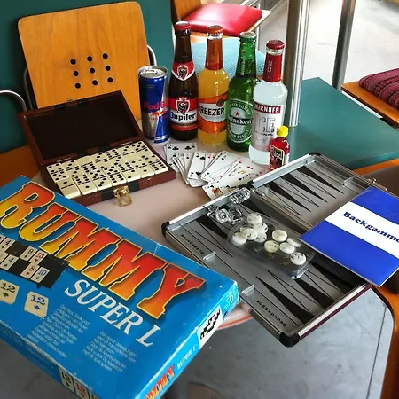 Train Vandrarhem *