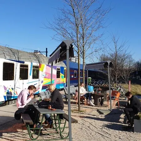 Train Vandrarhem