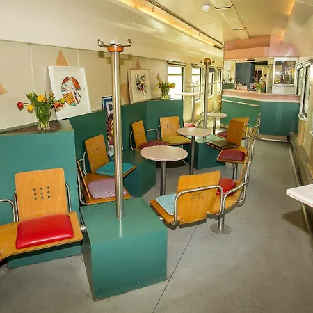 Train Vandrarhem *