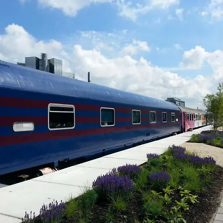 Vandrarhem Train *